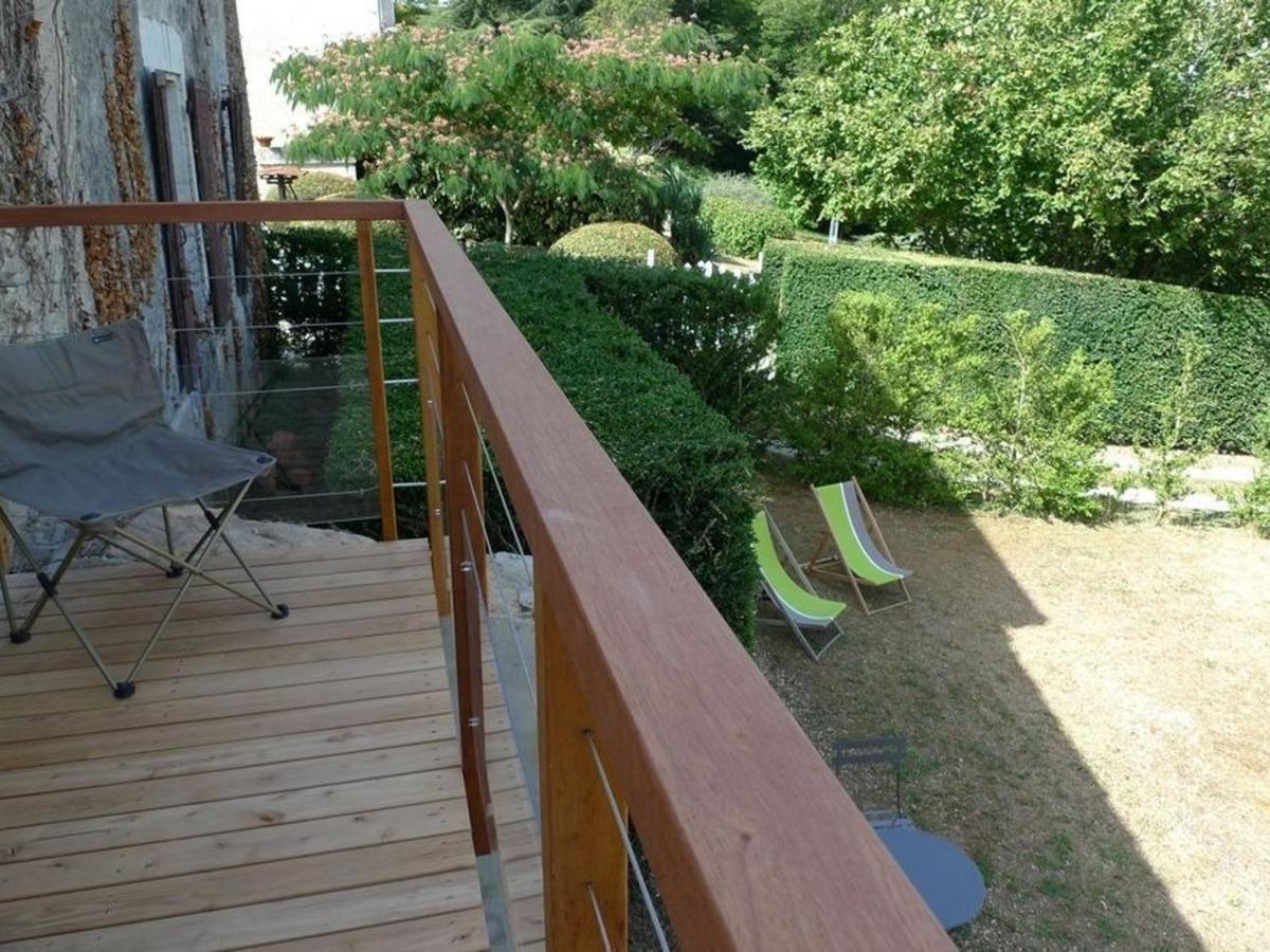 Gite Authentique Avec Cheminee, Terrasse Et Wifi En Charente - Fr-1-653-119 Villa Rivieres  Kültér fotó