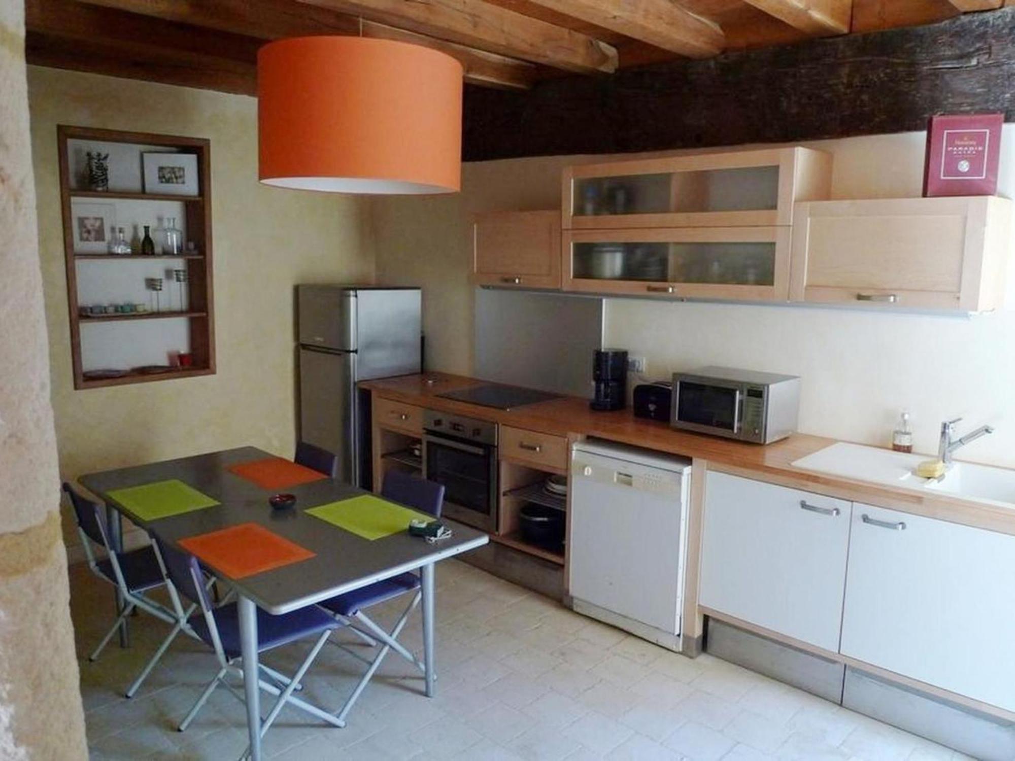 Gite Authentique Avec Cheminee, Terrasse Et Wifi En Charente - Fr-1-653-119 Villa Rivieres  Kültér fotó